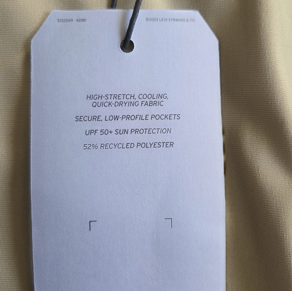 Levi's Men's Tan Cooling Tech Shorts With Upf 50+ Protection. - Picture 7 of 13